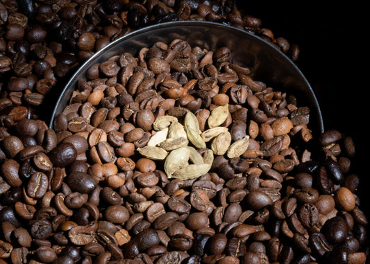Al Najjar Mix Light Roast Coffee with Cardamom 125g